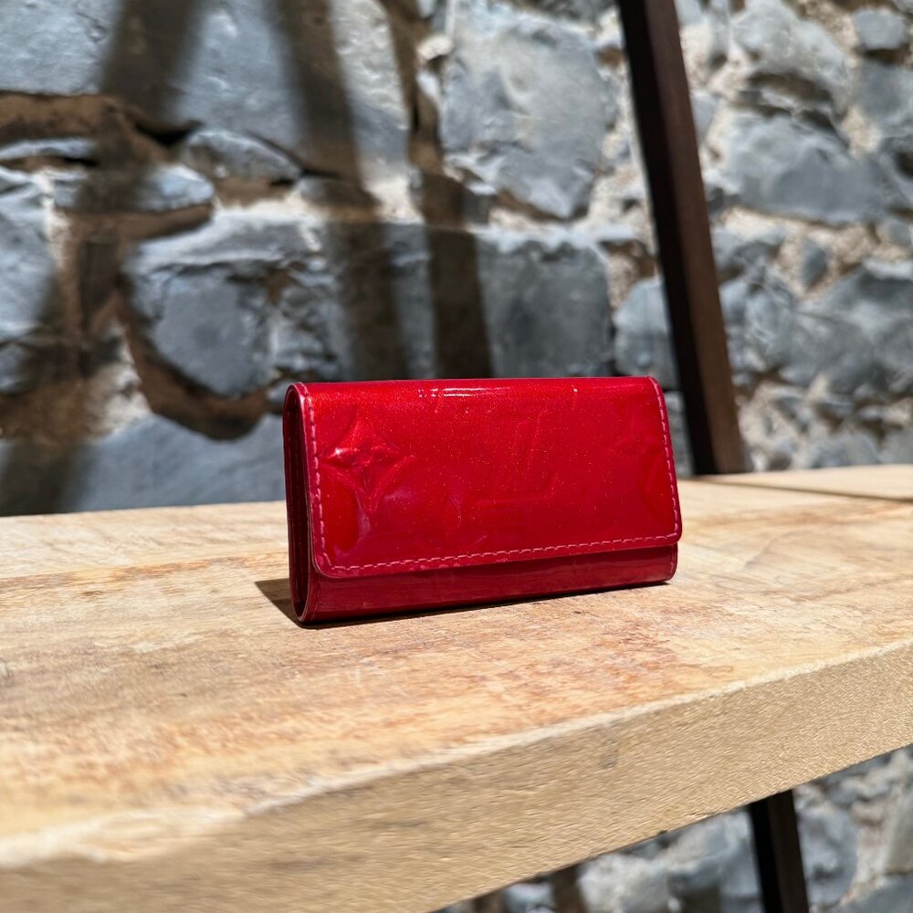 Louis Vuitton Vintage Red Vernis Monogram 4 Key Holder